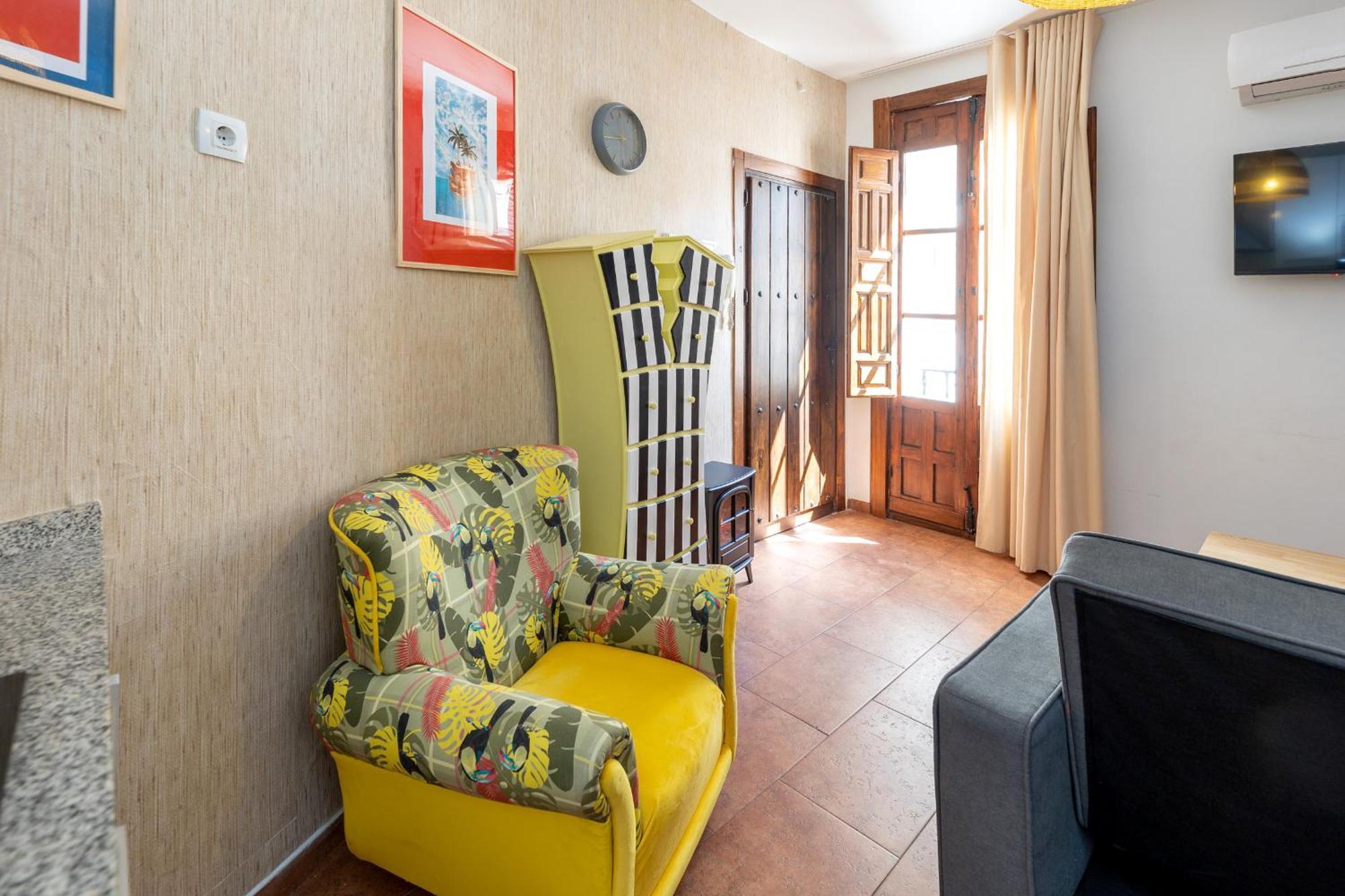 Apartamentos - Pinksparrow - Granada Bilik gambar